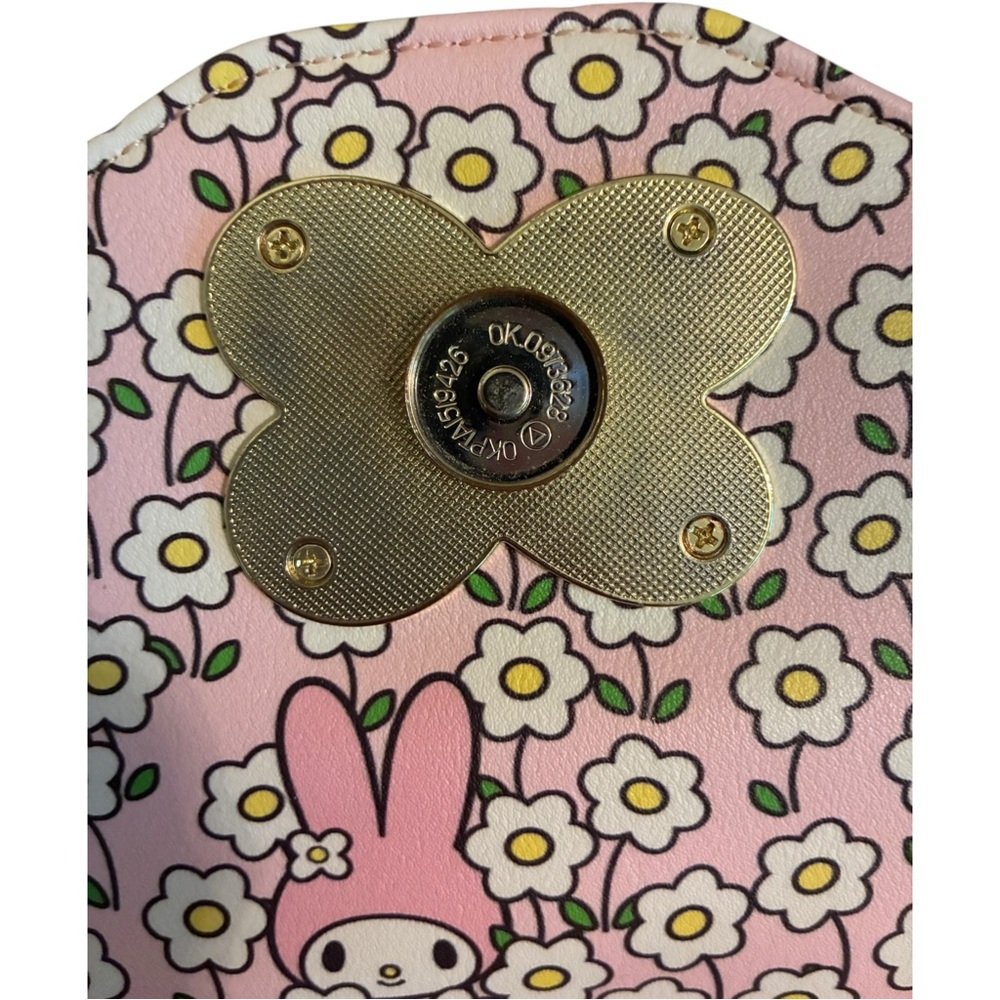 Sanrio Character My Melody Daisy Chain Flower Field Crossbody Shoulder Bag - Picture 9 of 13